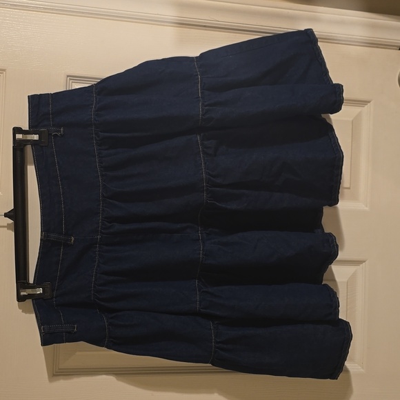 Plus Button Front Ruffle Hem Denim Skirt - Picture 5 of 5